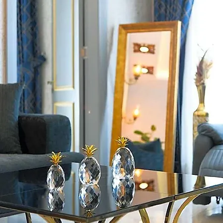 Hotel Five Diamonds Cesme